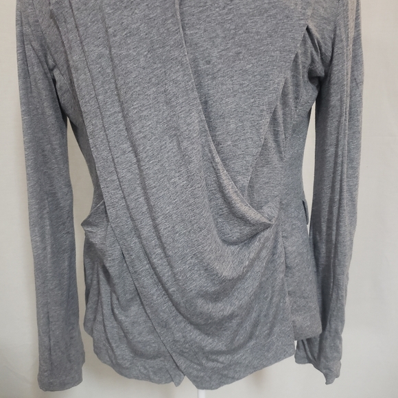 Bcbg maxazria sweater jacket, size small, light grey - Picture 3 of 7